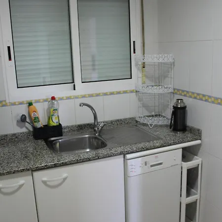 Service Apartment *